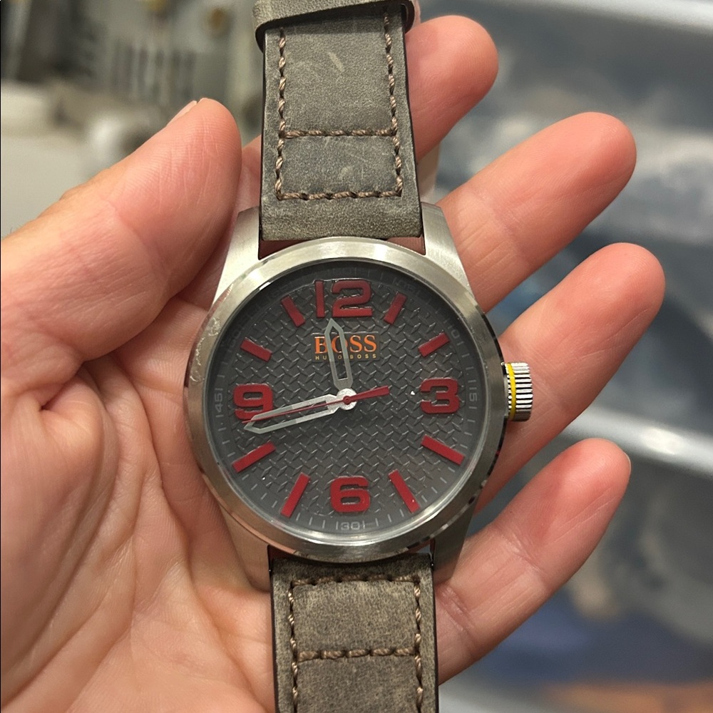 Hugo boss Beige Brown leather blue face men watch